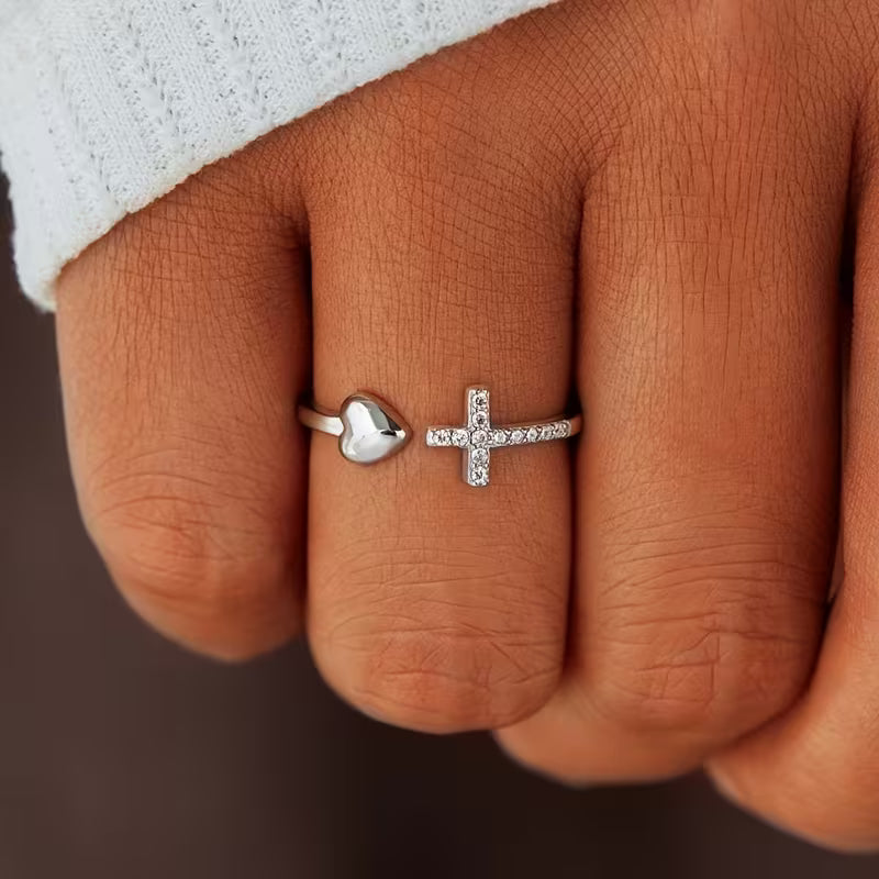 Verstellbarer Herz-Zirkonia-Ring