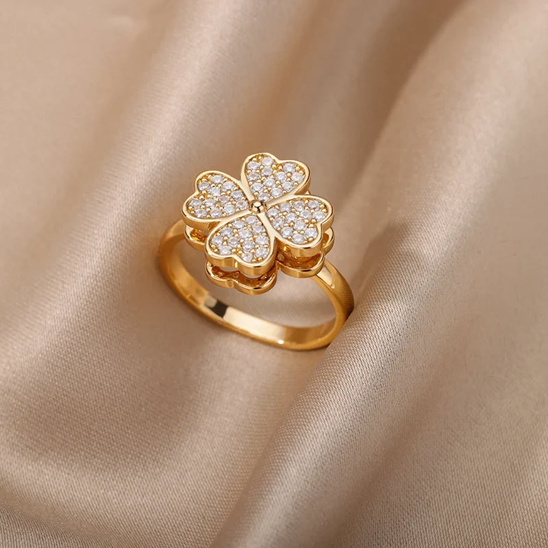 Drehbarer Glücksklee-Ring mit Zirkonien