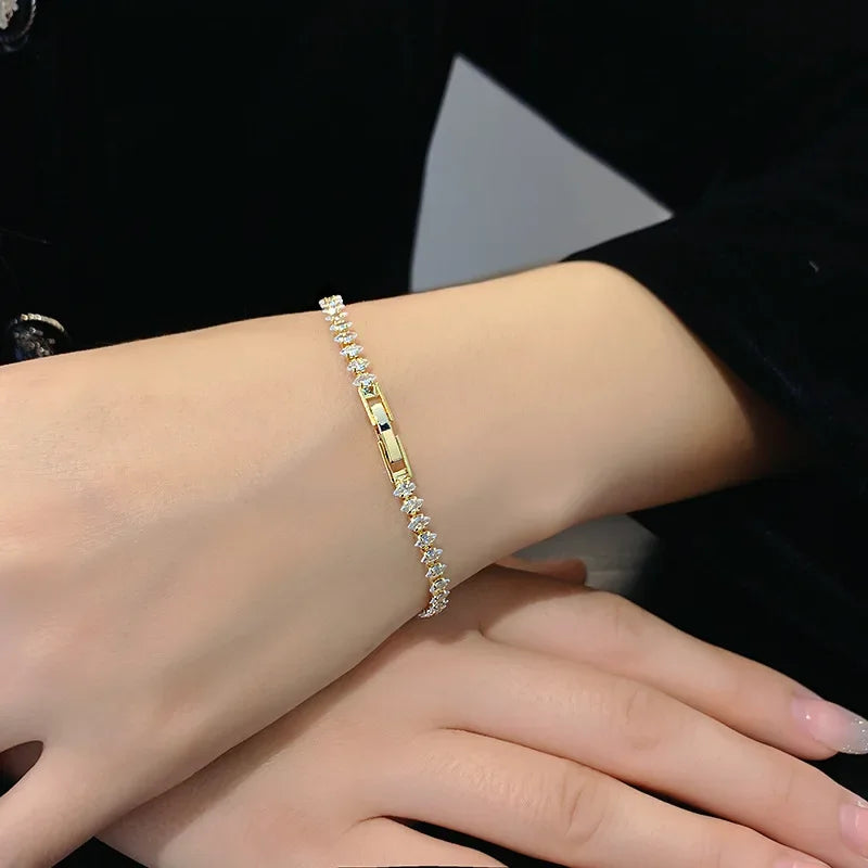 Kaiserliches Kristall-Armband vom Tennis-Typ