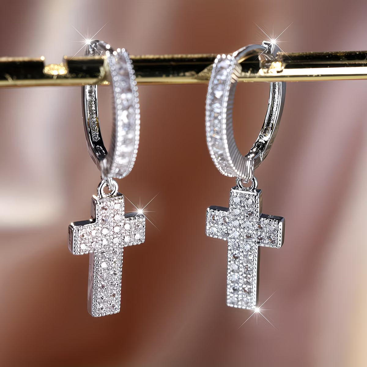 Kreuz-Ohrringe aus Silber-Zirkonia