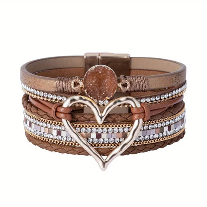 Boho mehrlagiges Armband mit goldenem Herz