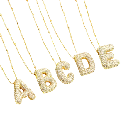 Bubble Letter Initialen Halskette Set | Weißgold