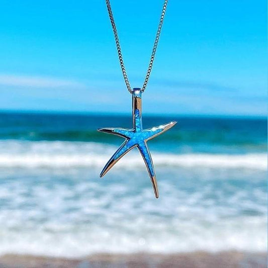 Opalblaues Seestern-Halsband aus Silber