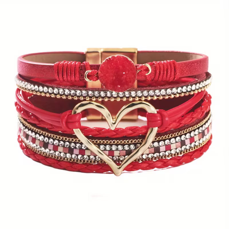 Boho mehrlagiges Armband mit goldenem Herz