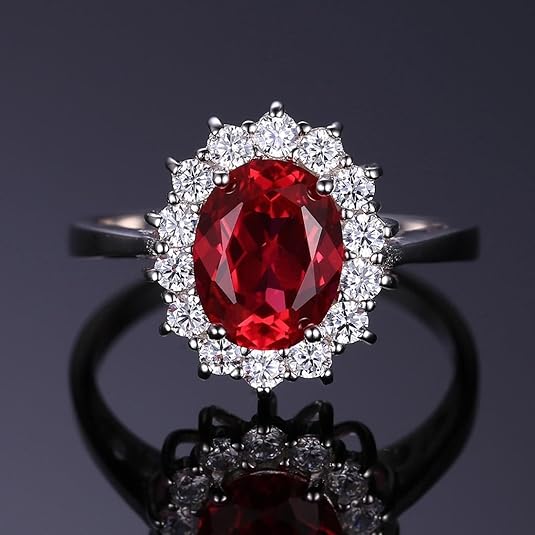 Klassischer Rubin Halo Ring | Weißgold