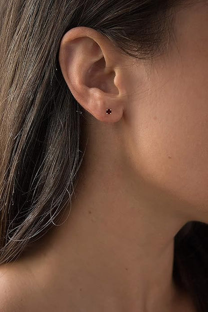 Ruby Round Stud Ohrringe | Gold