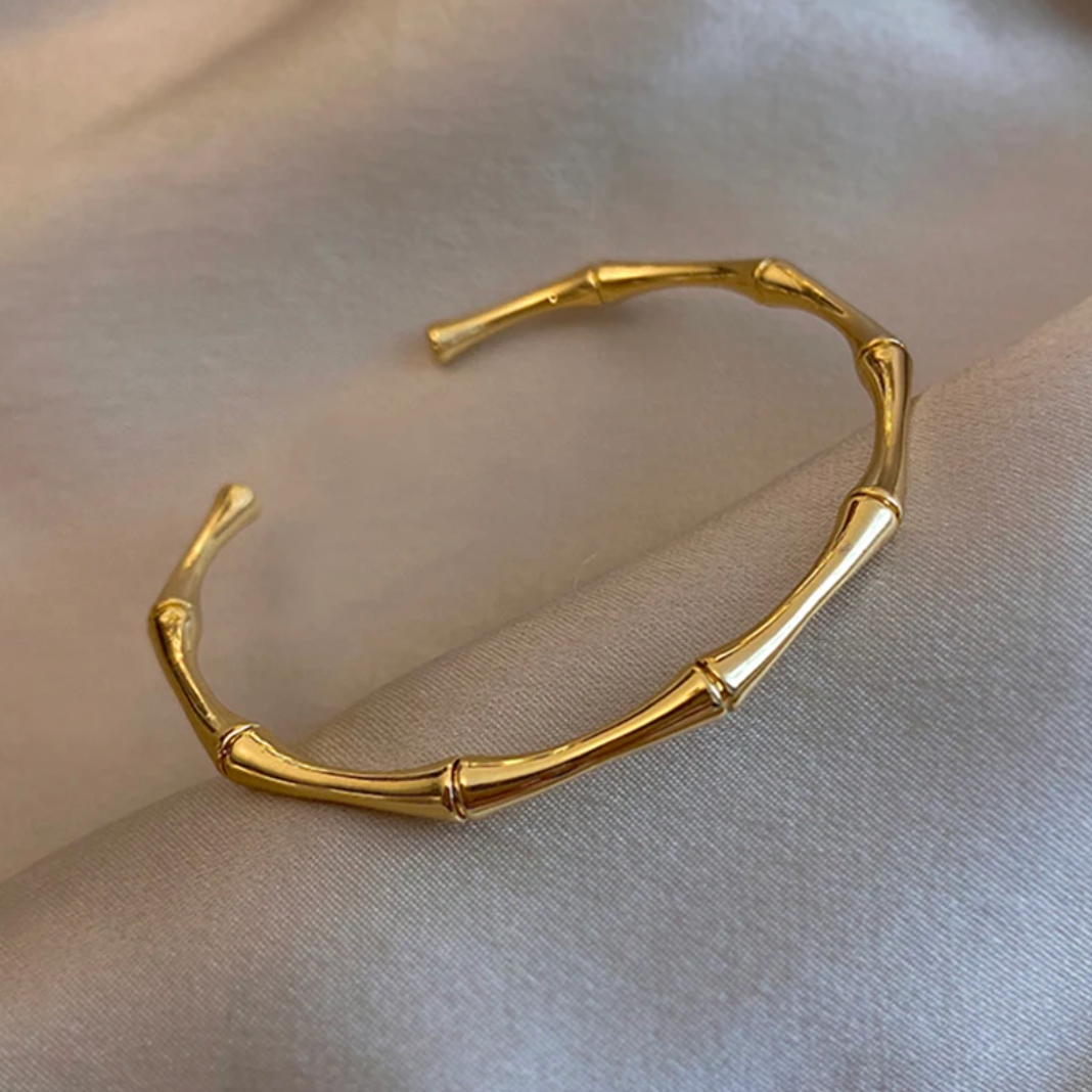 18 Karat vergoldetes Armband im Waldzweig-Stil