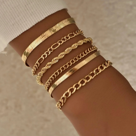 Set von 18K Gold Plated Armbändern mit Unterschiedlichen Kettenstilen