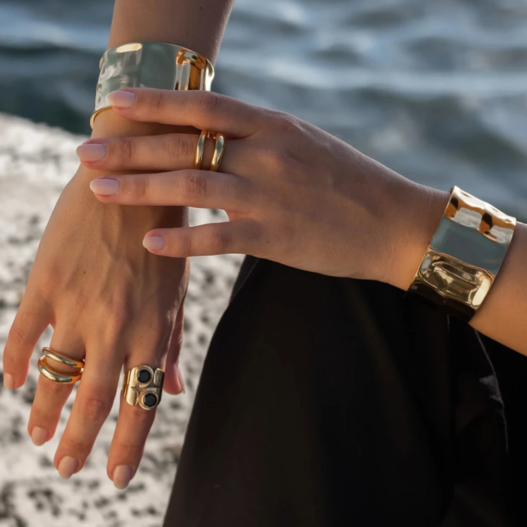 18 Karat vergoldetes Armband im mediterranen Stil