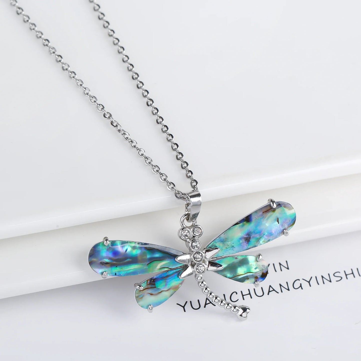 Natürliche Muschel Schmetterling Anhänger Halskette