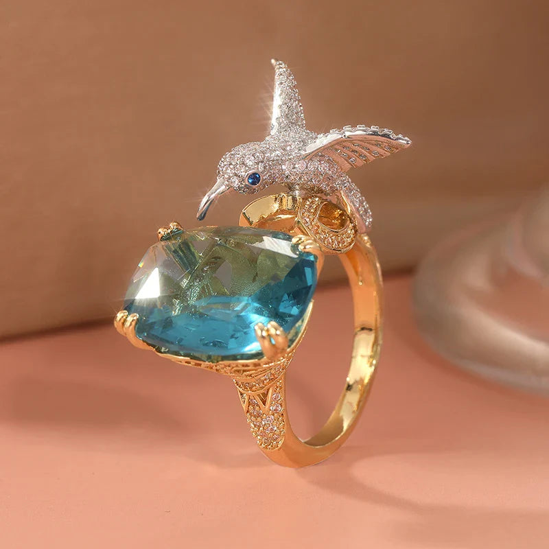 Verstellbarer Aquamarin-farbener Kolibri Ring