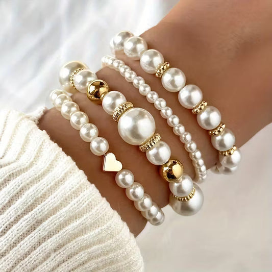 Elegantes 4-teiliges Perlenarmband-Set