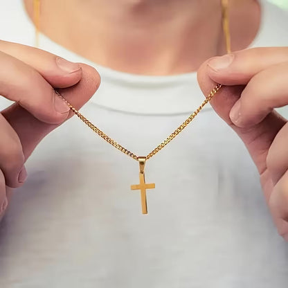 Kreuz-Halskette aus Gold-Titanstahl
