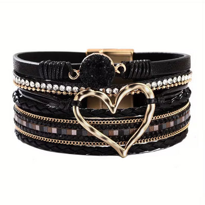 Boho mehrlagiges Armband mit goldenem Herz