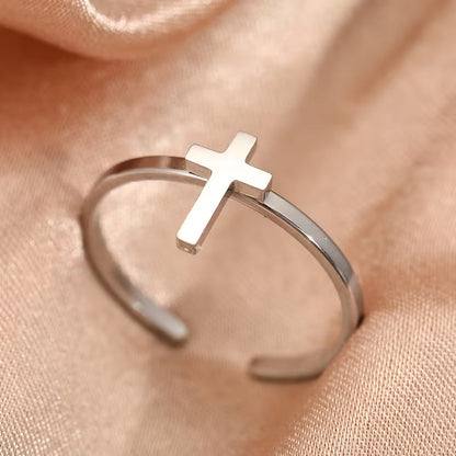Offener Kreuz-Ring aus Edelstahl