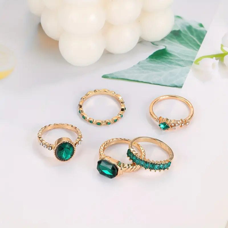 Zarina Exquisites Smaragdring-Set | Gold