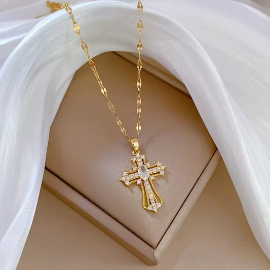 Moderne Kreuz-Halskette aus Edelstahl