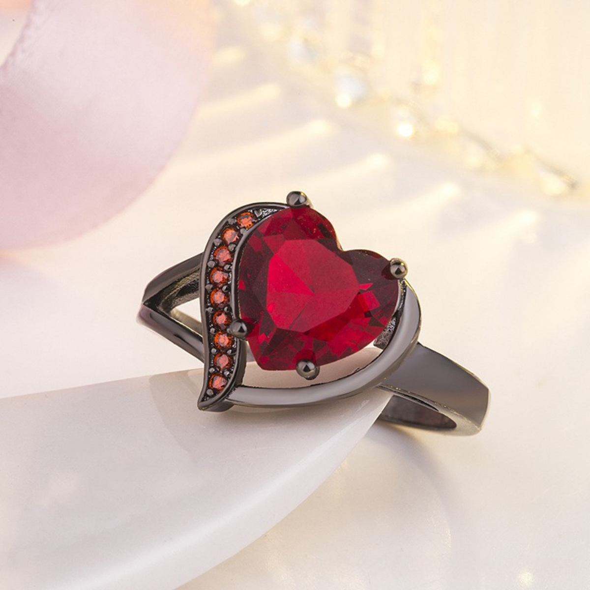 Calindra Rosethorne Ring | Weißgold