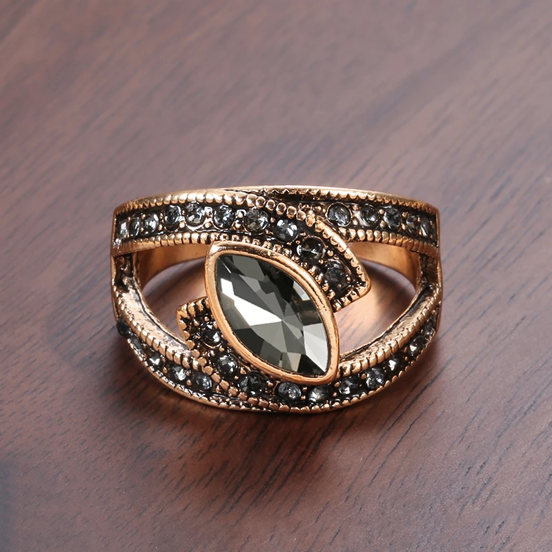 Eleganter Schwarzer Kristall Ring