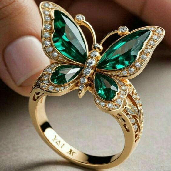 Grüner Kristalliner Schmetterling Gold Ring