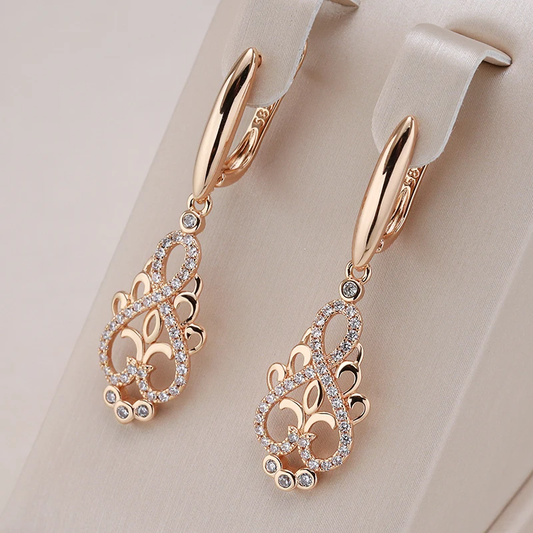 Elegante Elfen-Ohrringe mit Zirkonia in Gold