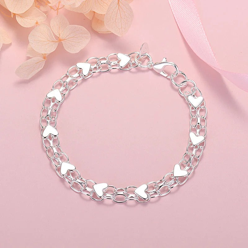 Armband aus 925er Sterlingsilber in Form einer Kette mit Herzen